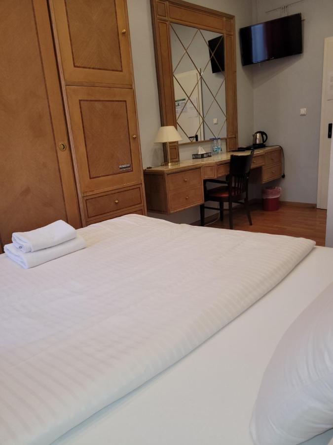 Hotel Franken An Der Messe Франкфурт-на-Майні Екстер'єр фото