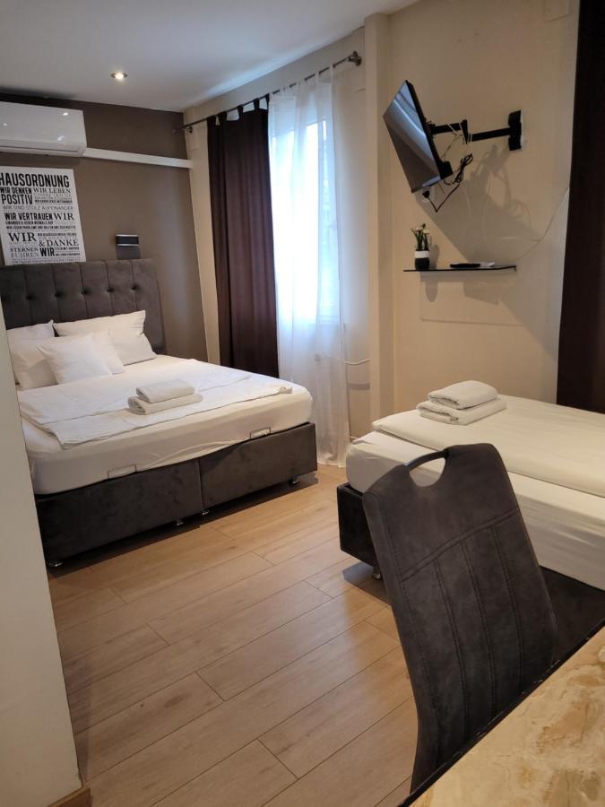 Hotel Franken An Der Messe Франкфурт-на-Майні Екстер'єр фото