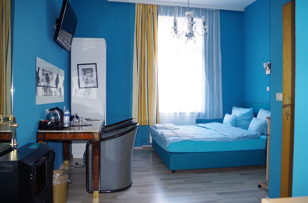 Hotel Franken An Der Messe Франкфурт-на-Майні Екстер'єр фото